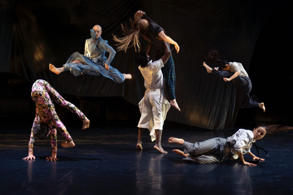 Praznina, 11.10.2025